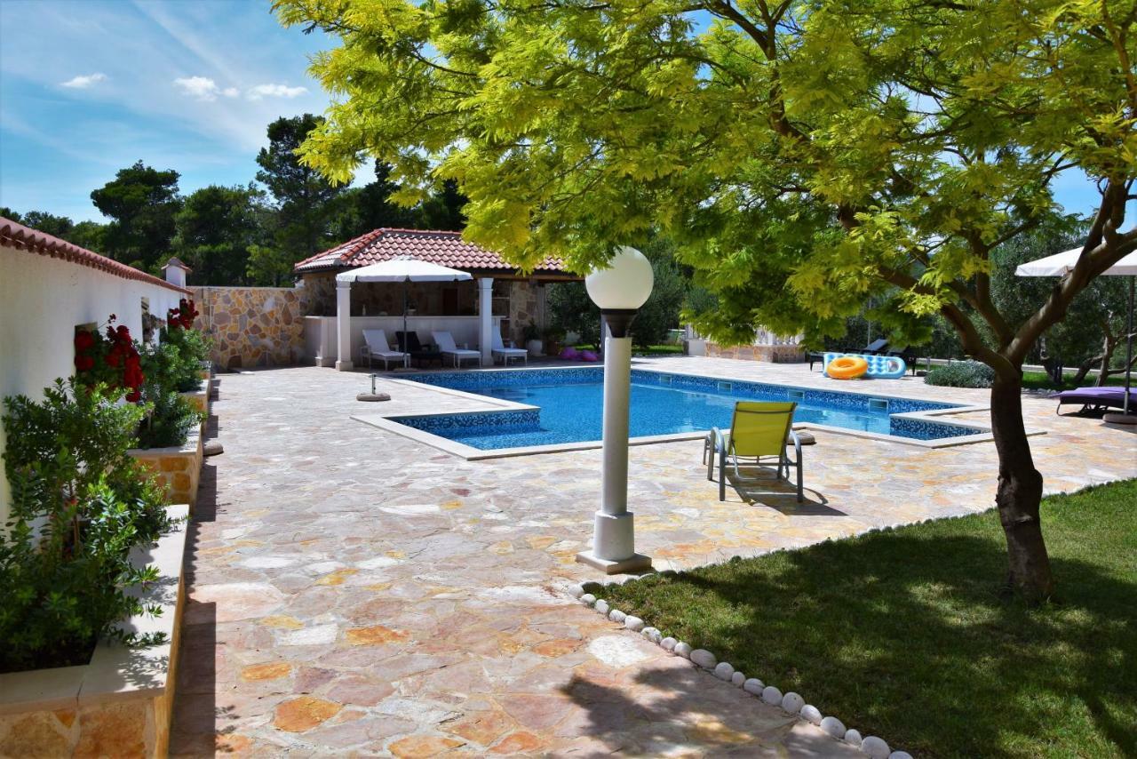 Apartments Villa Barbara Sumartin Exteriér fotografie