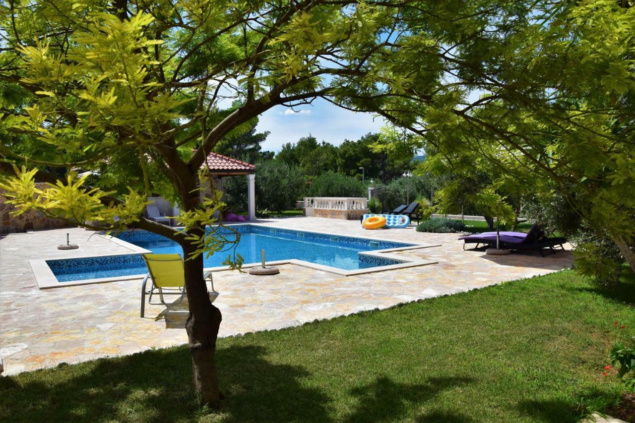 Apartments Villa Barbara Sumartin Exteriér fotografie